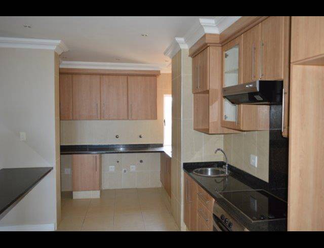 4 BEDROOM APARTMENT FOR SALE IN LA LUCIA RIDGE